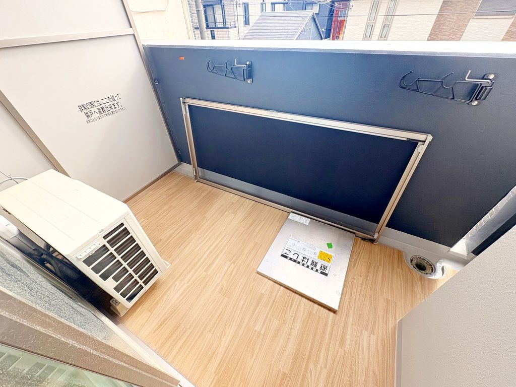 バルコニー　バルコニー