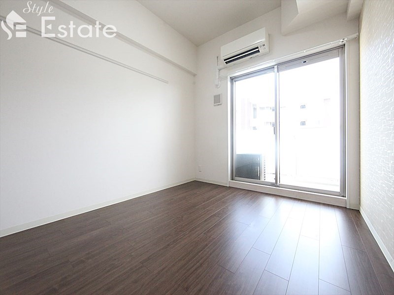 居室・リビング　内装