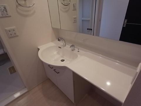 洗面設備　洗髪洗面化粧台