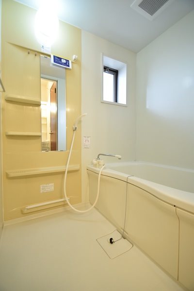 バス・シャワールーム　浴室