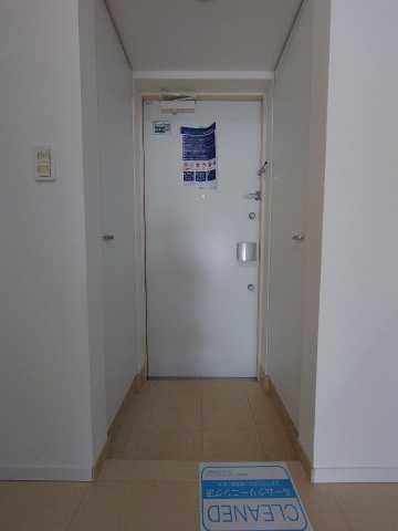 玄関　別部屋の参考写真です。