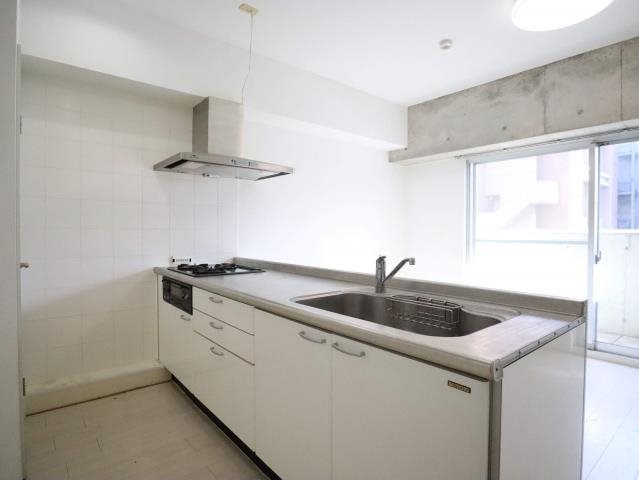 キッチン　★見学予約受付中★