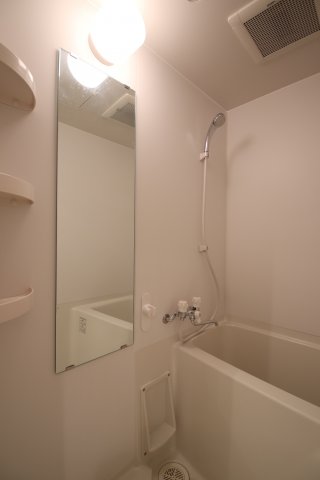 バス・シャワールーム　日々の疲れを癒すお風呂付です