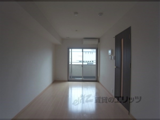 居室・リビング　居室