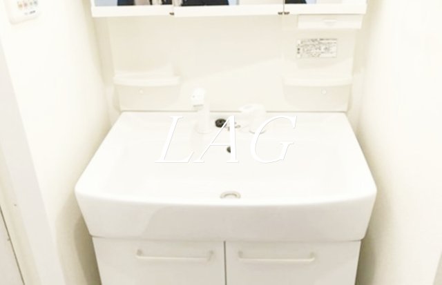 洗面設備　独立洗面台です。