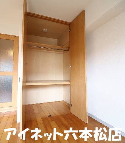 収納　収納たっぷりです。