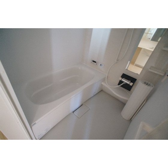 バス・シャワールーム　追い焚き、浴室乾燥機付き