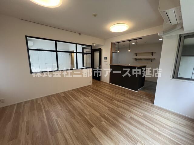 居室・リビング　コンフォルテハイム西小山　は三都市アース中延店へお任せくださ