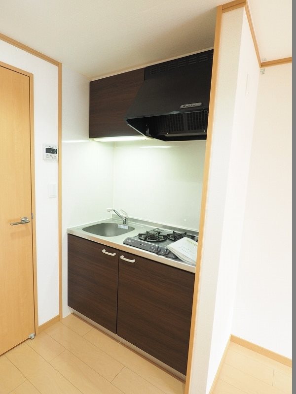 キッチン　※別号室の写真です。