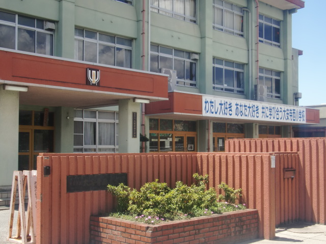 小学校　奈良市立大安寺西小学校（小学校）まで506m