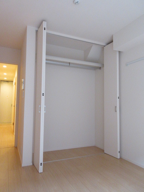 収納　広々としたクローゼット
