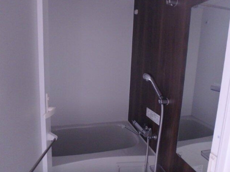 バス・シャワールーム　☆ゆっくりくつろげるお風呂☆