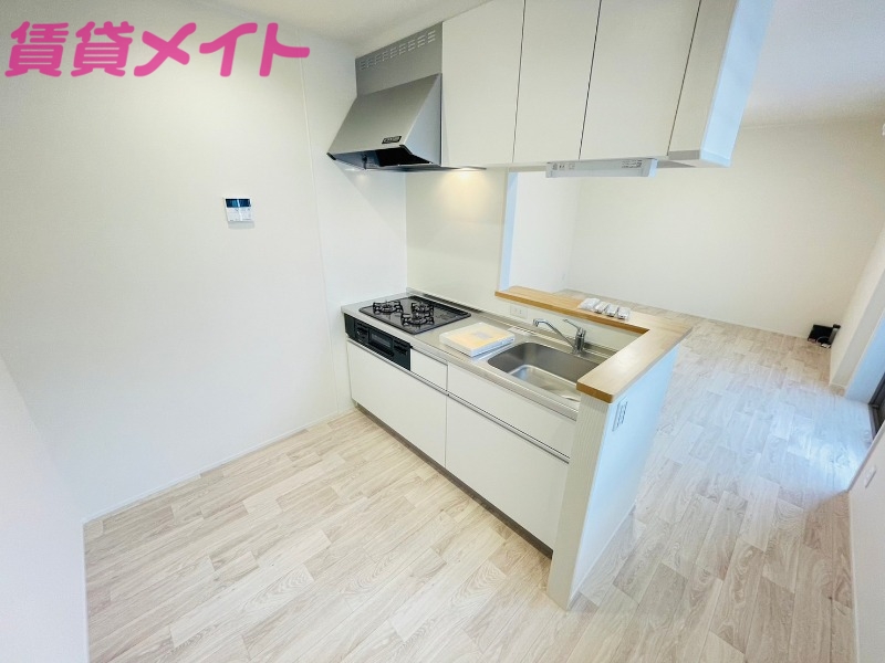 キッチン　同物件別室写真