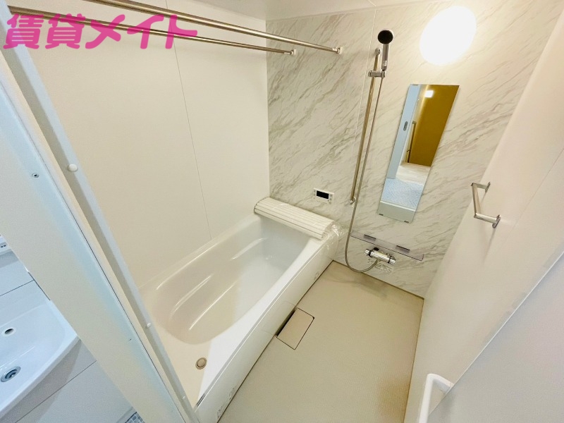 バス・シャワールーム　同物件別室写真