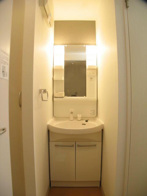 洗面設備　別部屋参考写真となります