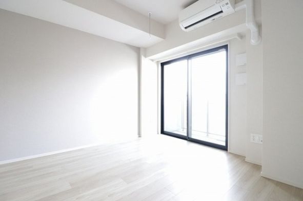 居室・リビング　別号室参考写真