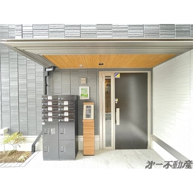 エントランス　エントランス