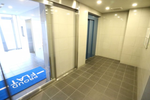 ロビー　落ち着いたロビーです