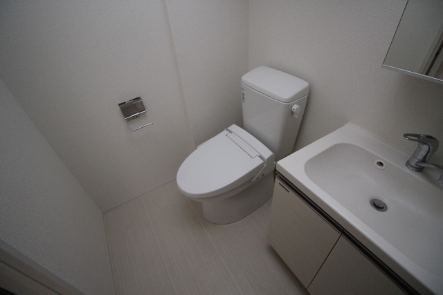 トイレ　シンプルで使いやすいトイレです