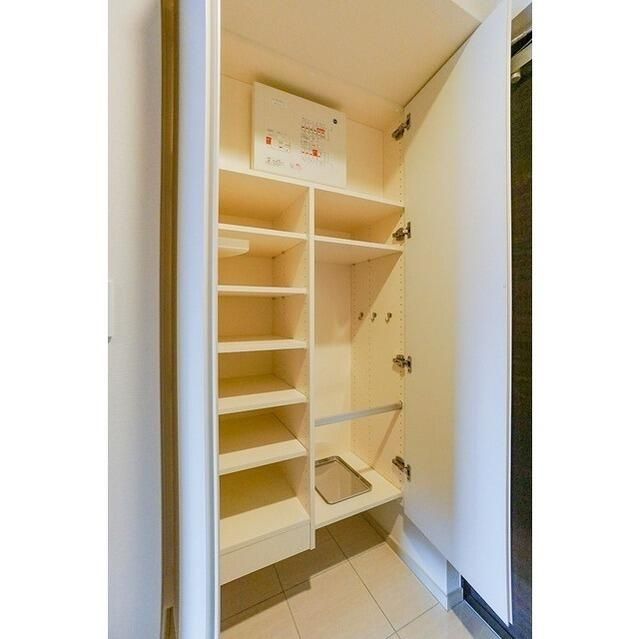 玄関　明るい玄関です