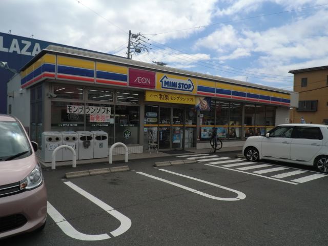 コンビニ　ミニストップ（コンビニ）まで430m