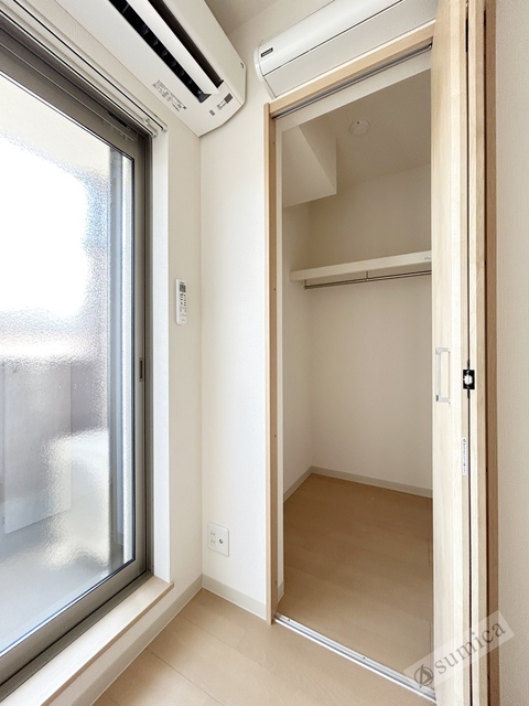 収納　室内をスッキリと見せることができる。充実収納です