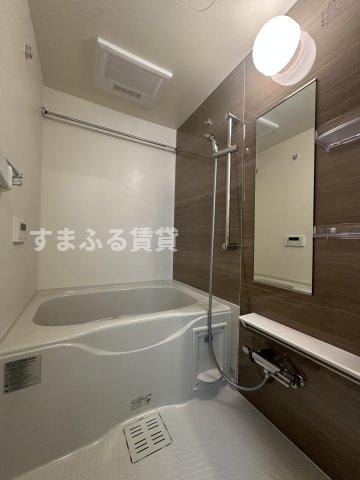 バス・シャワールーム　同仕様　同施工会社　風呂