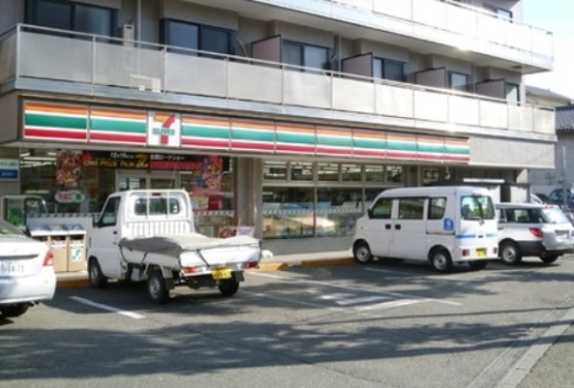 コンビニ　セブンイレブン 横浜岸根公園店（コンビニ）まで449m