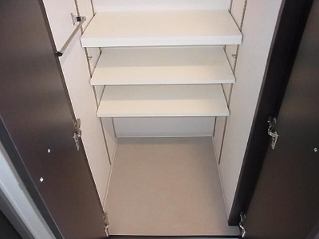 収納　★シューズＢＯＸ★