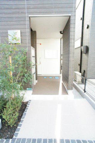 エントランス　建物の内部です