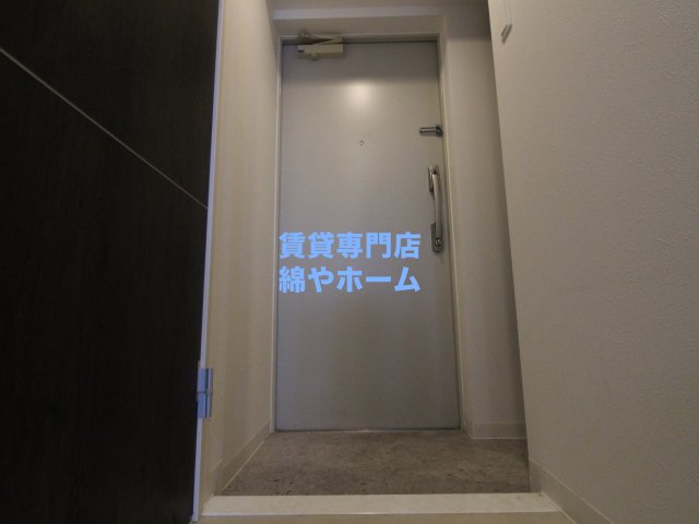 玄関　落ち着いた玄関です