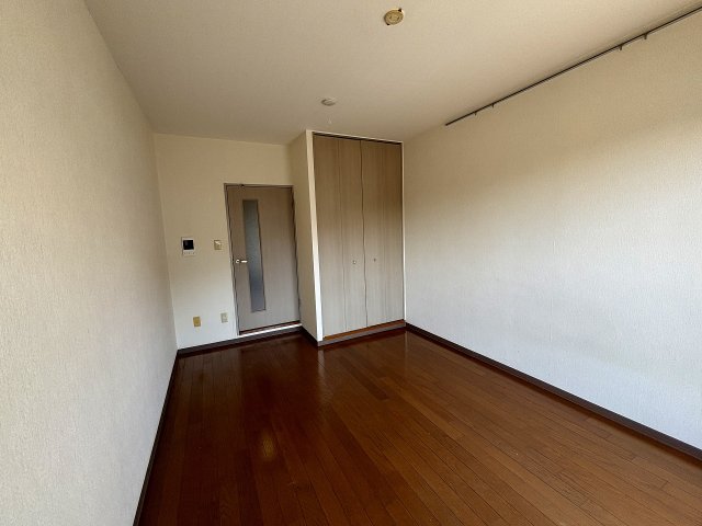 その他部屋・スペース　☆バルコニー側からみた洋室☆※他の部屋参照