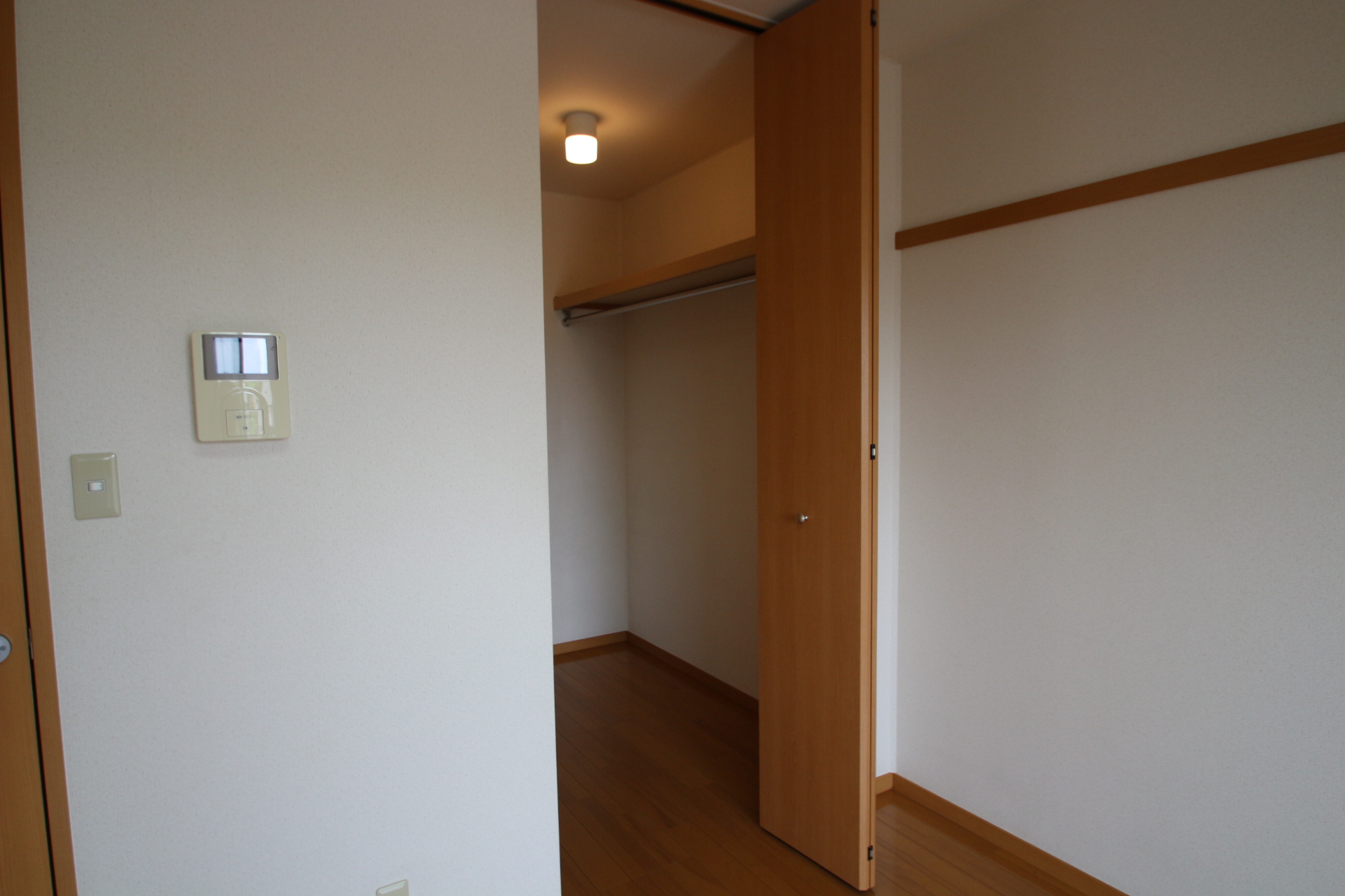 収納　同建物別号室