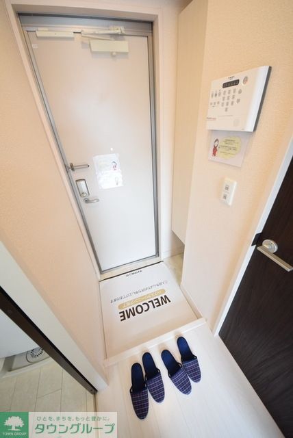 玄関　お部屋探しは【タウンハウジング蘇我店】にお任せ下さい♪