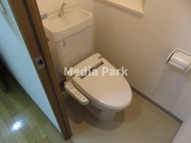 トイレ　同物件別のお部屋の写真です。参考写真です。