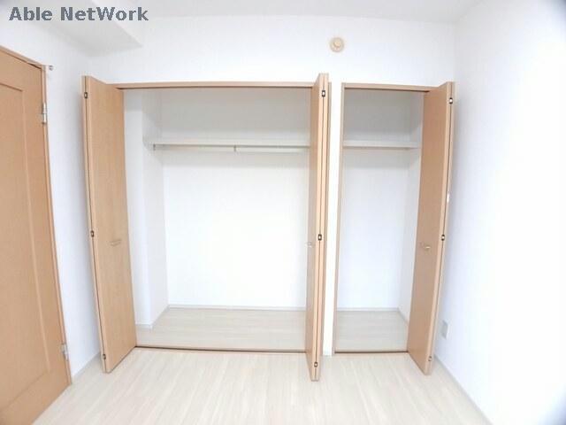 収納　同型