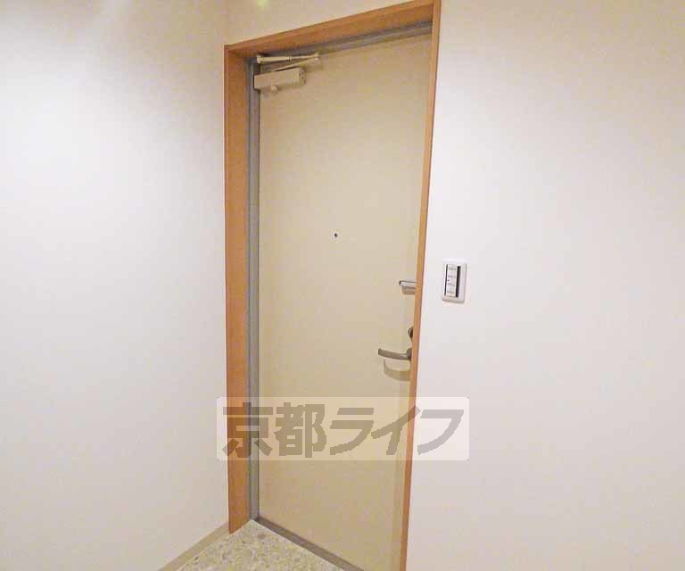 玄関　玄関です。