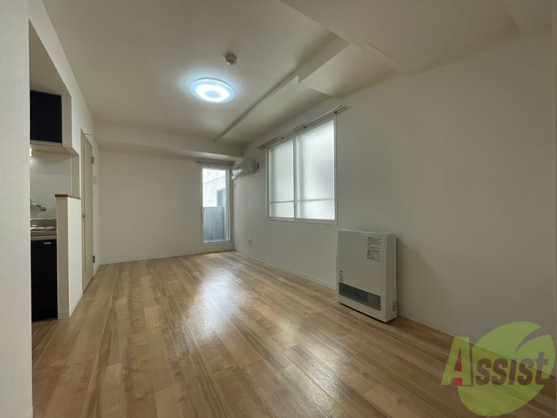 居室・リビング　広くてキレイなお部屋が広がっていて、充実した生活が送れそう。