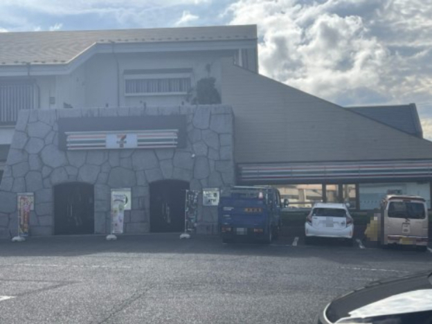 コンビニ　セブン‐イレブン　水戸インター店（コンビニ）まで1577m