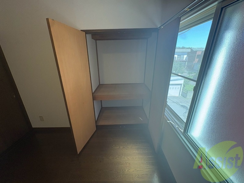 収納　収納もバッチリあるのでお部屋が片付きますよ！