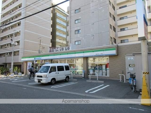 コンビニ　ファミリーマート（コンビニ）まで282m