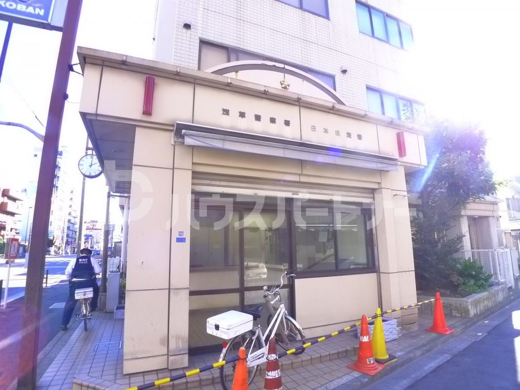 警察署・交番　日本提交番（警察署・交番）まで140m
