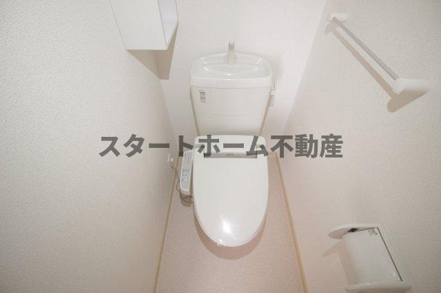 トイレ　コンパクトで使いやすいトイレです