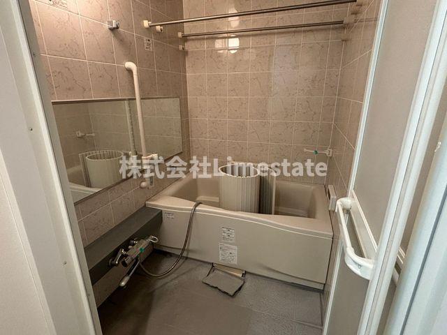 バス・シャワールーム　別部屋参考写真