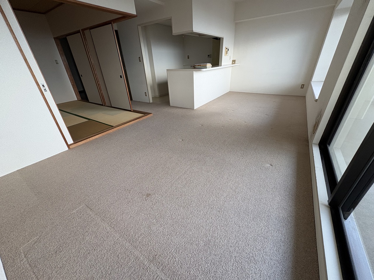 井口台パークヒルズ参番館の居間写真