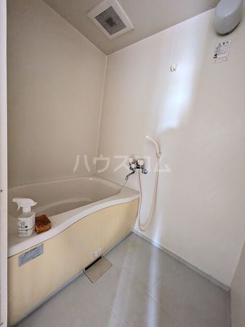 ルナリアIIの風呂写真