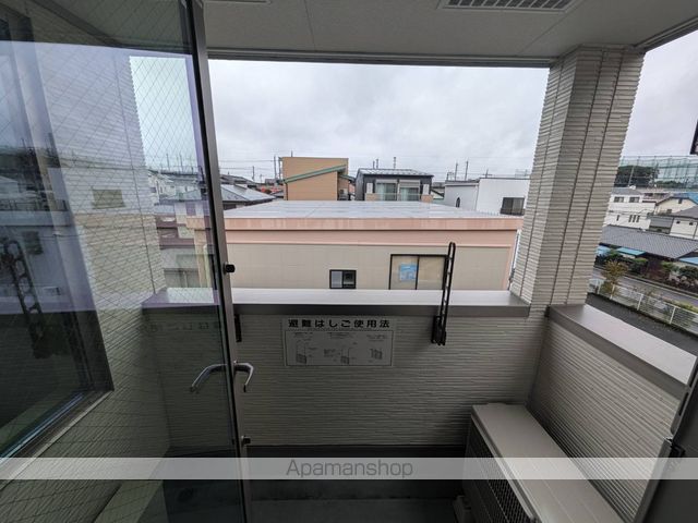 ＪＲ埼京線 南与野駅 徒歩11分 3階建 築2年の内装写真