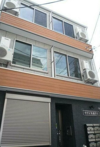 東京メトロ日比谷線 南千住駅 徒歩8分 築12年