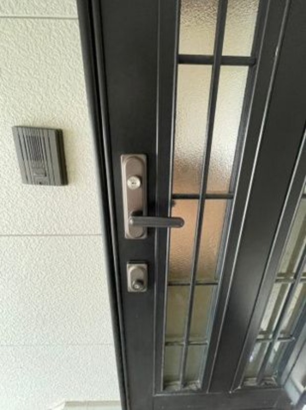 ワイケイパレスの玄関写真
