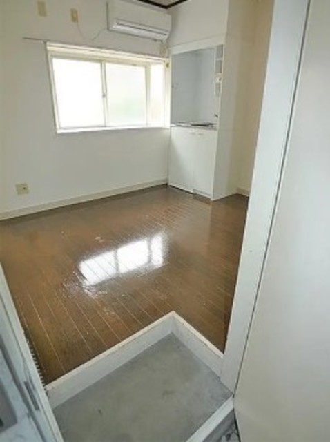 玄関　別部屋参考写真